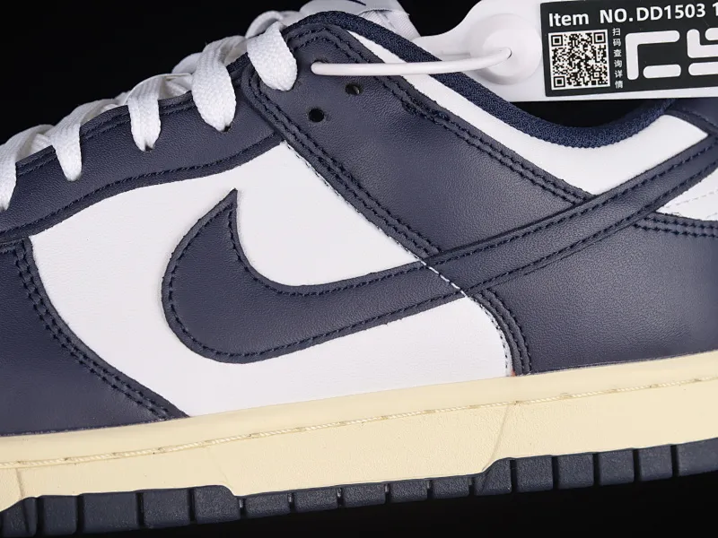 All Categories Nk SB Dunk Series Nk SB Dunk Low Low-top Sneakers Nk SB Dunk Low "Navy Blue" Navy Blue Color SB Smashed Backboard Fashion Casual Sneakers DD1503-115